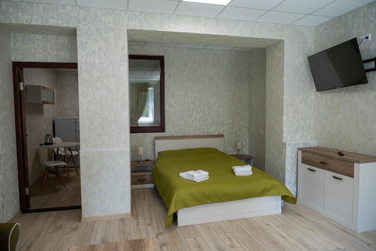 Idea-Studio Aparthotel Брест Екстериор снимка
