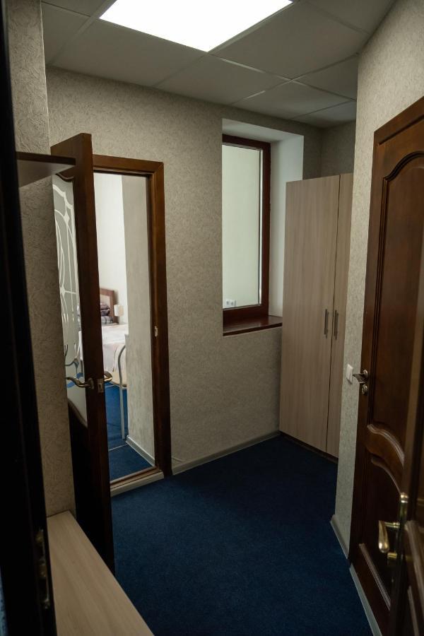 Idea-Studio Aparthotel Брест Екстериор снимка