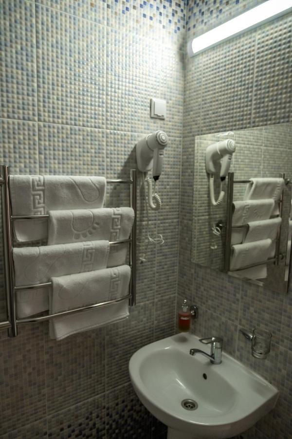 Idea-Studio Aparthotel Брест Екстериор снимка