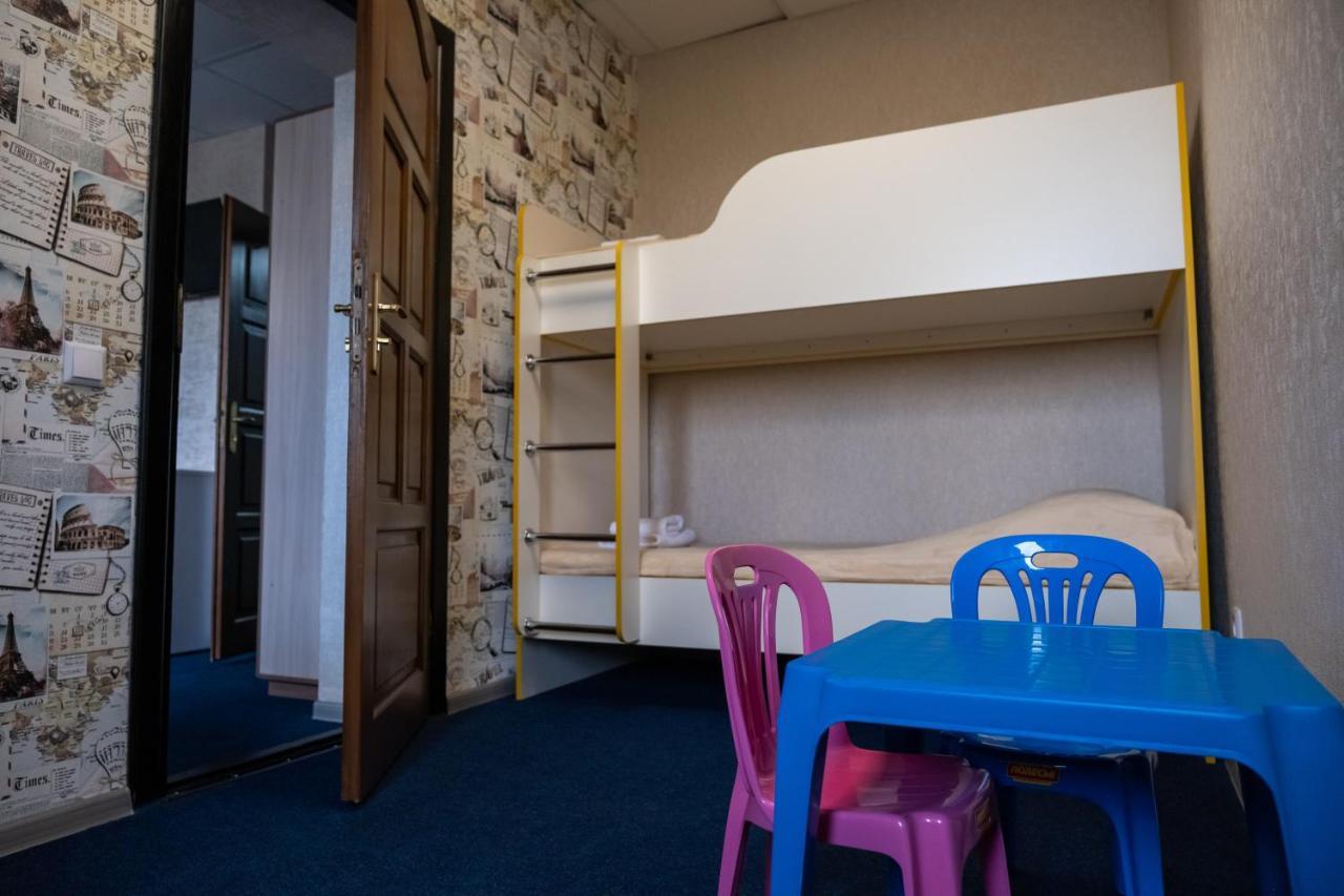 Idea-Studio Aparthotel Брест Екстериор снимка